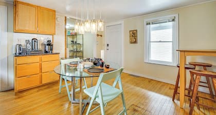 Bennington Gem w/ Smart TV Near Historic District!