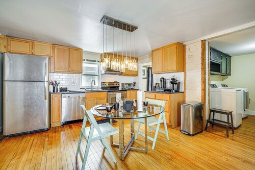 Bennington Gem w/ Smart TV Near Historic District!