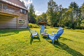 Interior - Cozy Home on 10 Acres: 'yellowstone in Vermont' (Townshend)