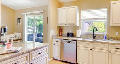 Ocala Retreat, 2 Mi to World Equestrian Center!