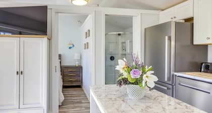 Ocala Tiny Home on 10-acre Farm Near Wec!