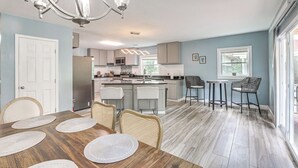 บ้านพัก (4 Bedrooms) | ภายใน