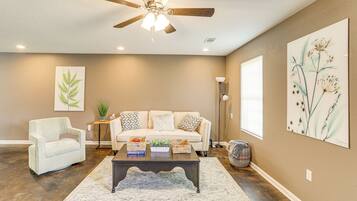 公寓 (2 Bedrooms) | 住宿正面