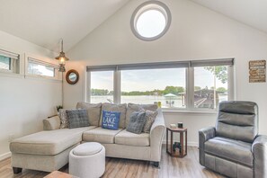 Casa (3 Bedrooms) | Interior