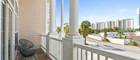 House, Partial Sea View | Balcony