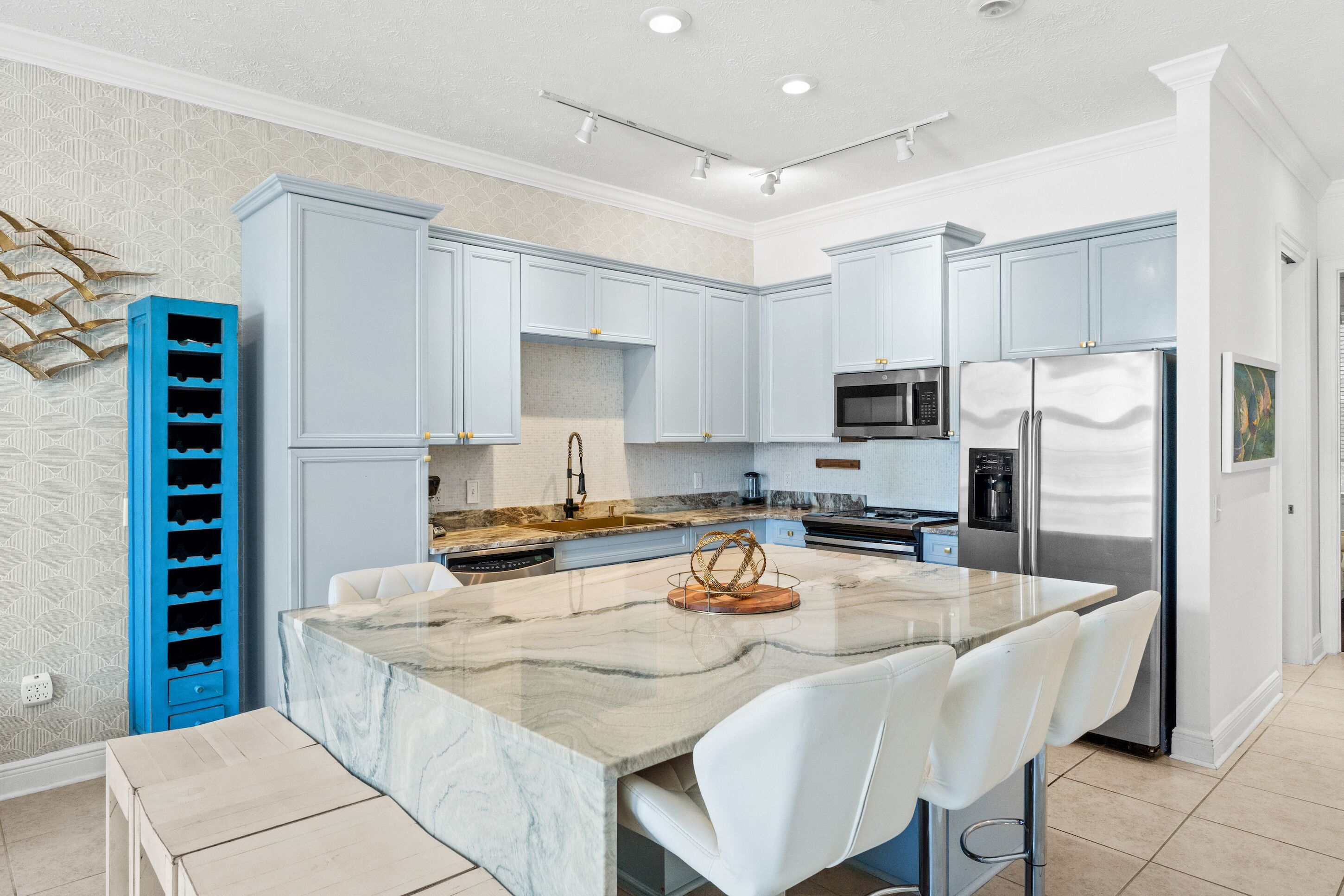 House, Partial Sea View | Private kitchen | Full-size fridge, microwave, oven, stovetop