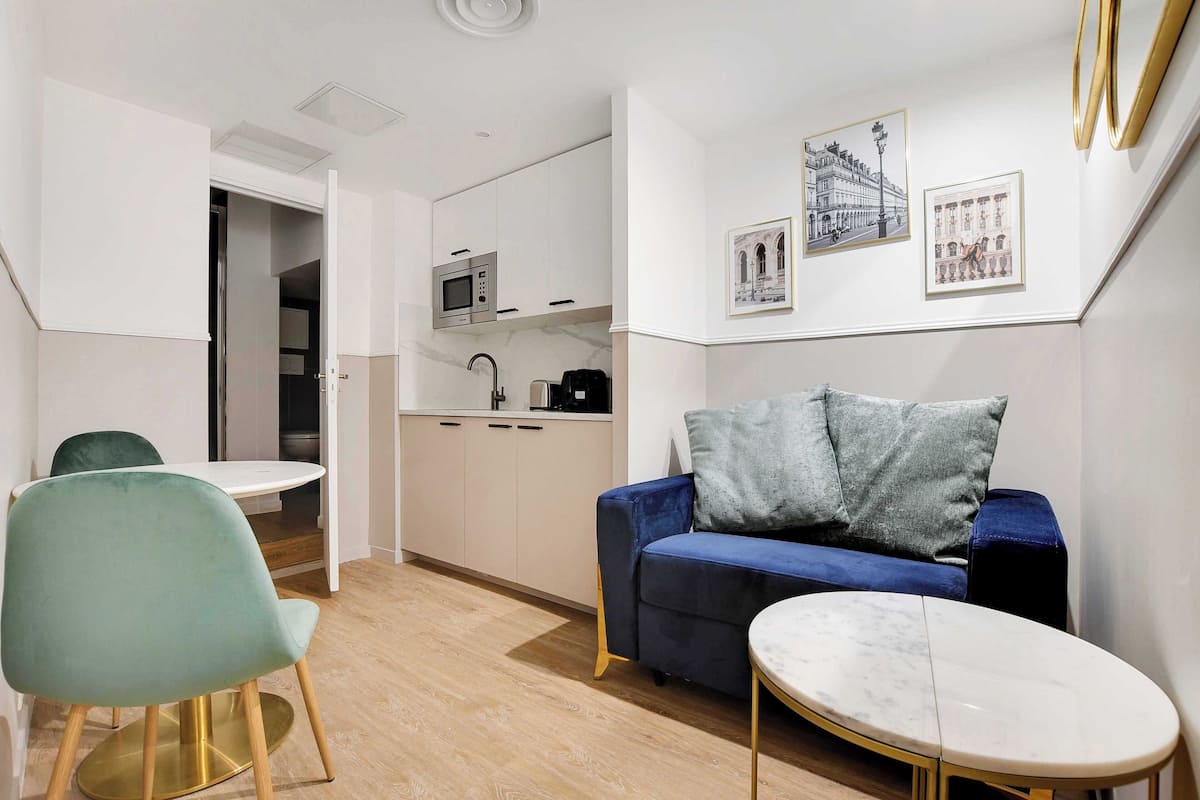 Apartamento urbano | Área de estar | TV