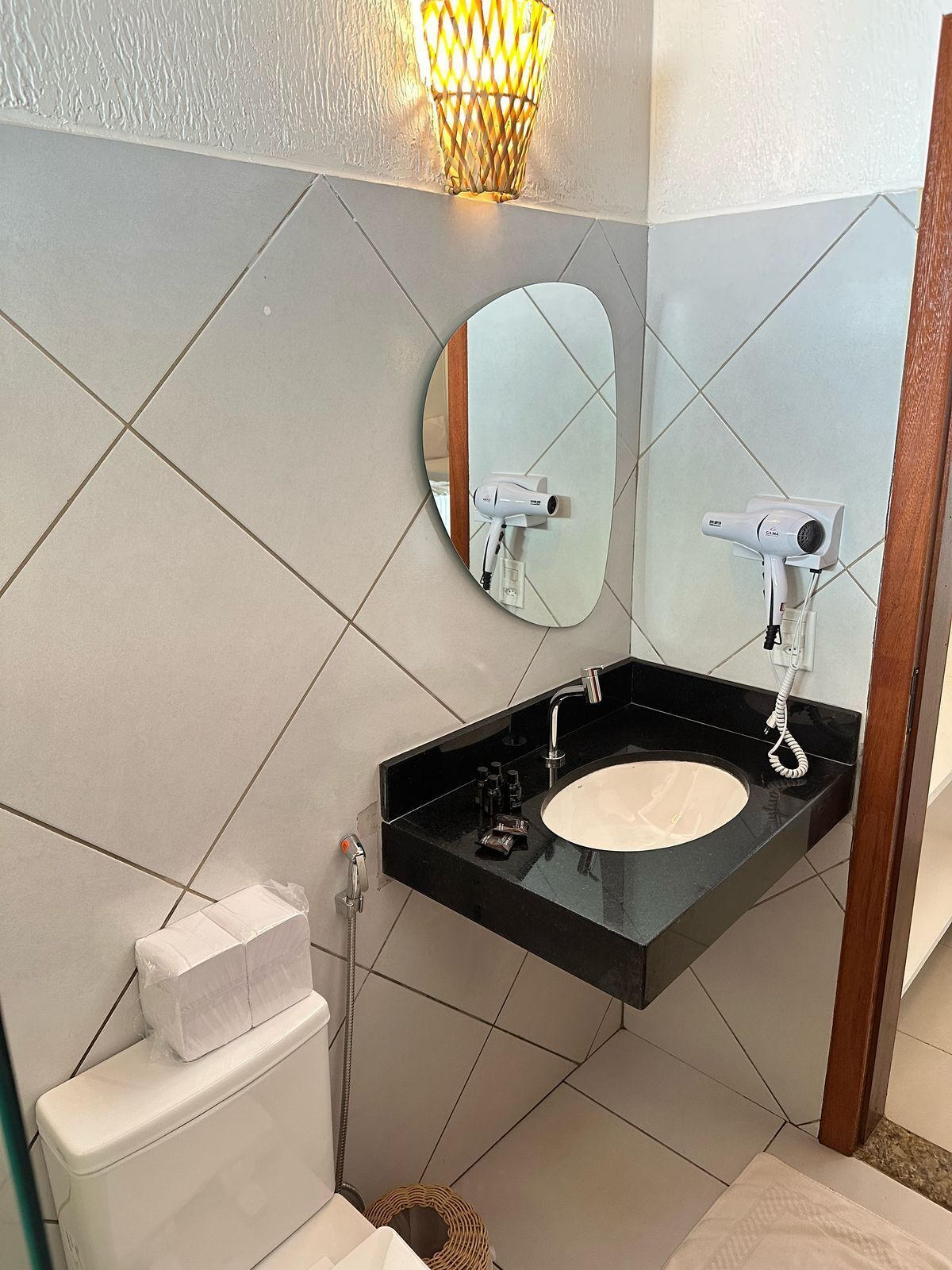 1 kamar tidur, minibar, Wi-Fi gratis, dan seprai linen