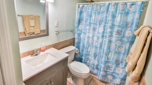 Hårtork och handdukar