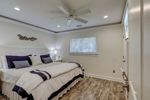 5 dormitorios, tabla de planchar con plancha, wifi y ropa de cama
