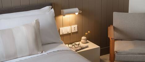 Cozy Room | Desk, blackout drapes, soundproofing, free WiFi