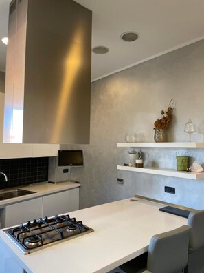 Apartment, 3 Bedrooms, Balcony | Interior - Sea And Park-genoa Nervi - (Genoa)