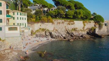 Apartment, 3 Bedrooms, Balcony | Exterior