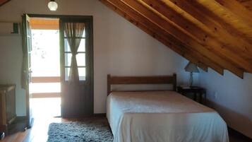 Cabana lua de mel, vista para a montanha | 3 quartos, roupas de cama premium, individualmente decorados