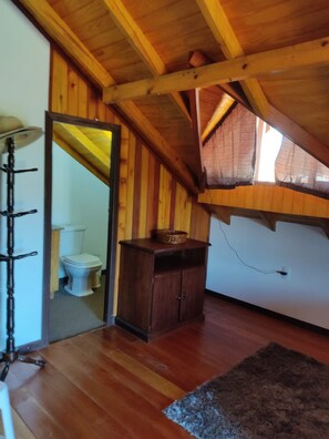 Cabana lua de mel, vista para a montanha | 3 quartos, roupas de cama premium, individualmente decorados