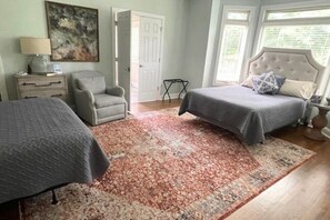 6 多间卧室、熨斗/熨衣板、免费 WiFi、床单