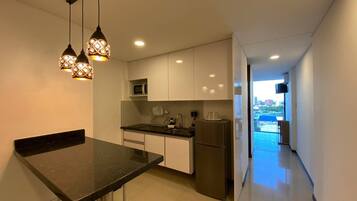 Apartment, 1 Bedroom, Accessible, Smoking | Bahagian dalam