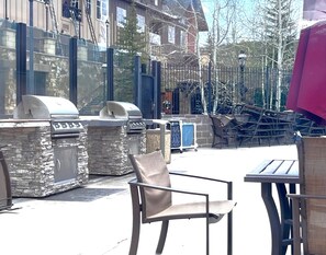 Outdoor dining - Main Street Station Maggie Pond Condo • Views! • Pool+ Hot Tubs • Walk to Lift (Breckenridge)