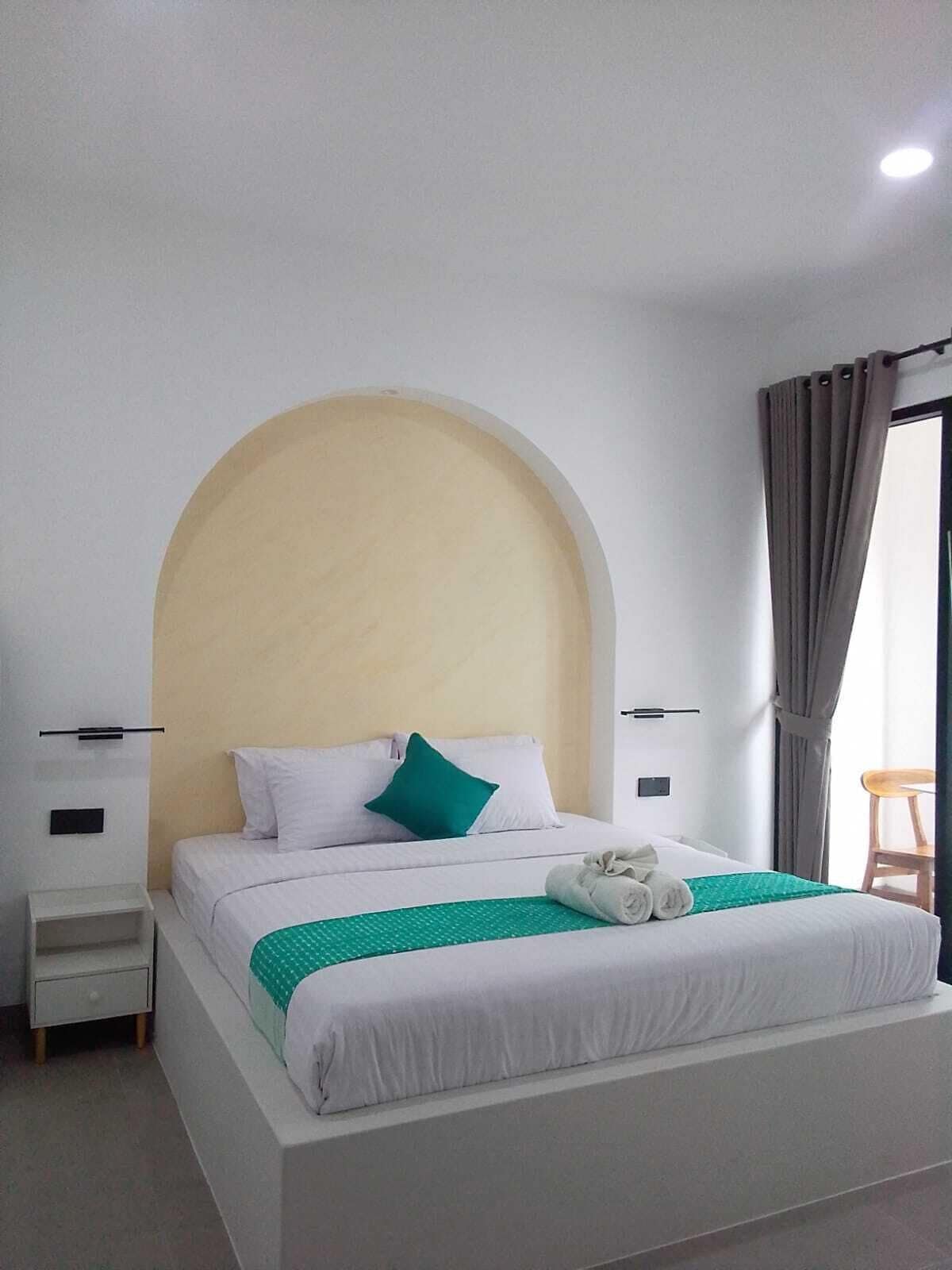Deluxe Bungalow | Select Comfort beds, in-room safe, individually furnished