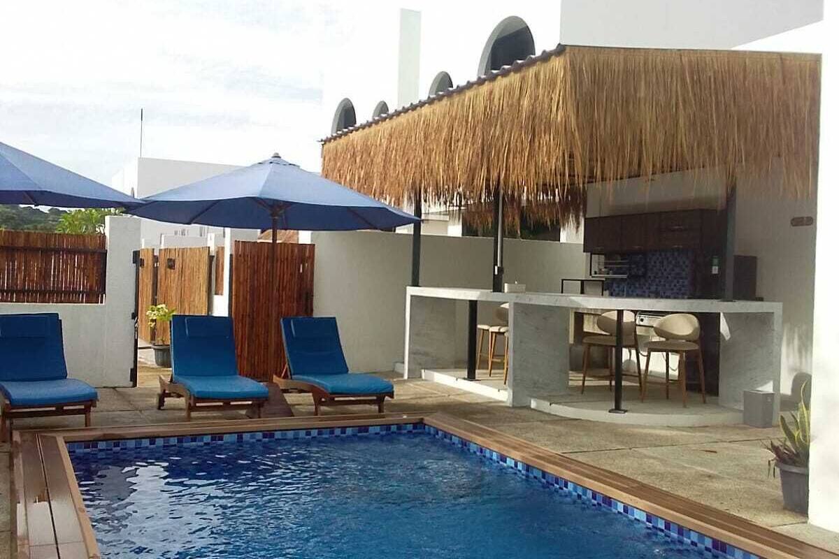 Family Villa | Select Comfort beds, in-room safe, individually furnished