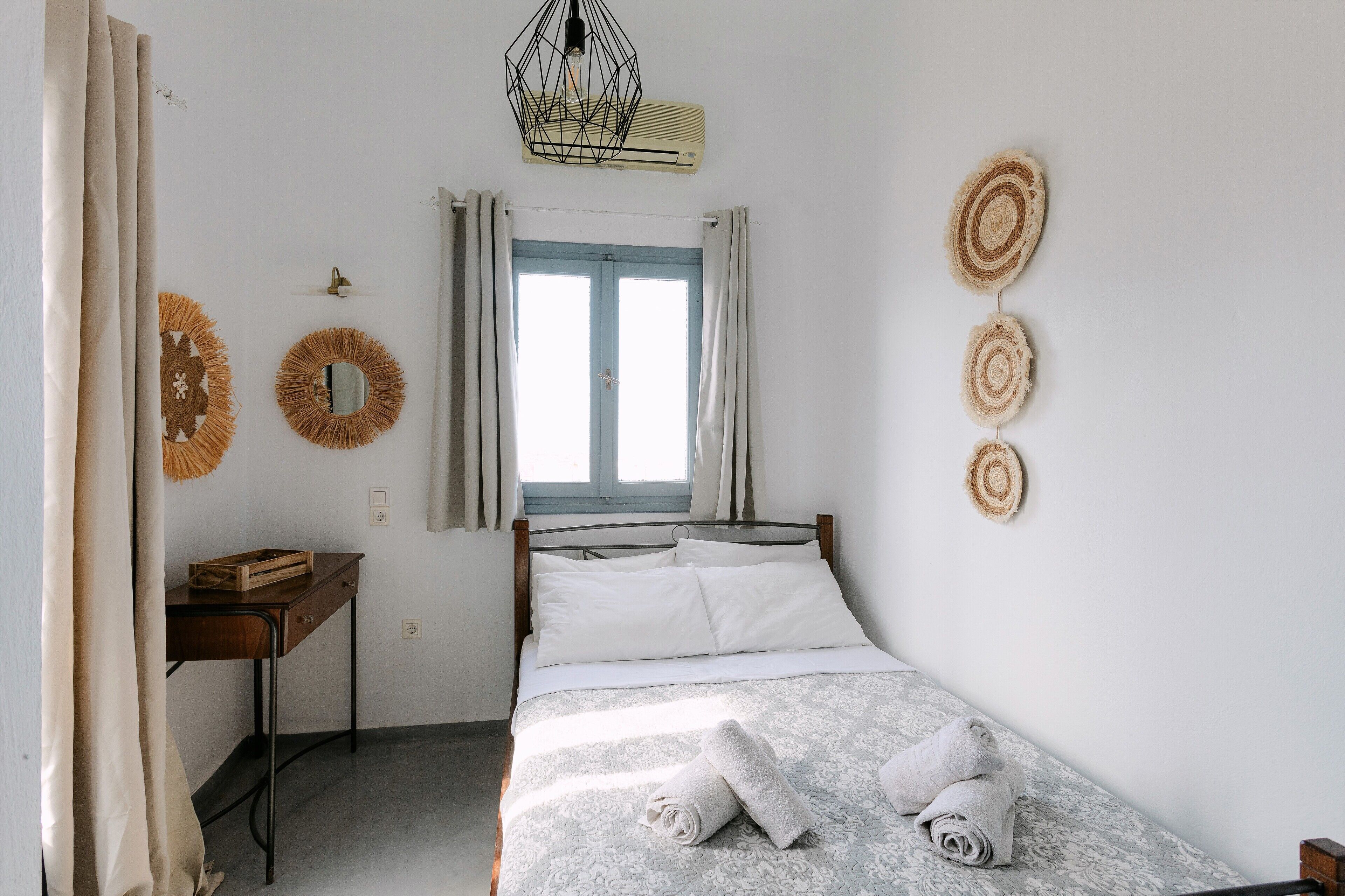 Standard Double Room, City View | Hypo-allergenic bedding, Tempur-Pedic beds, in-room safe