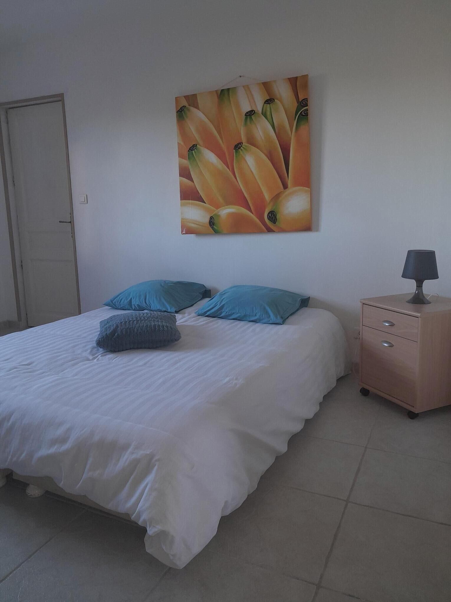 3 bedrooms, WiFi, bed sheets