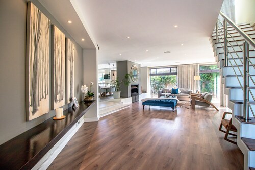 Bayhill Terrace 17 by CTHA