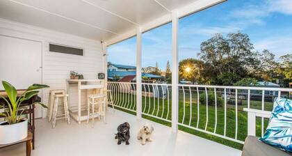 Scotts Cottage - The perfect Scotts Head escape