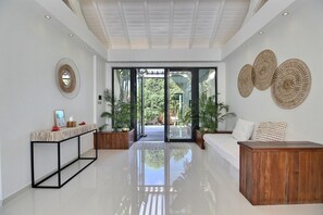 Interior - Nuit d'étoiles - Two Bedroom Villa, Sleeps 4 (Saint Martin)
