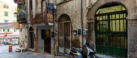 Facciata della struttura