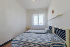 3 habitaciones y ropa de cama 