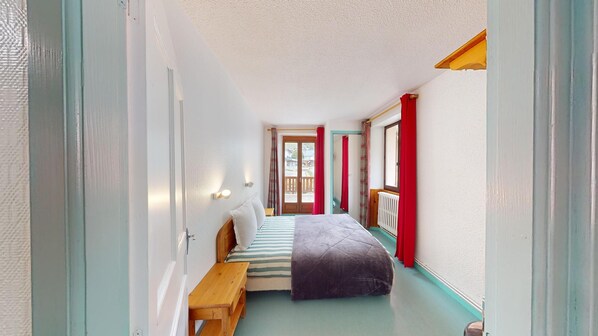 2 sovrum, strykjärn/strykbräda, wi-fi och sängkläder