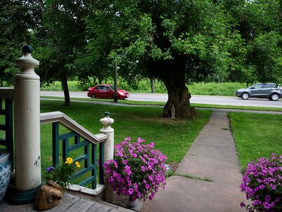 Historical romantic stay! Senator home built in1902. One booking 2 rooms!