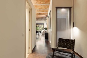 Luokittelematon kuva, 3 kautta 22, painike