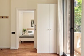 3 chambres, fer et planche à repasser, Wi-Fi gratuit, draps fournis