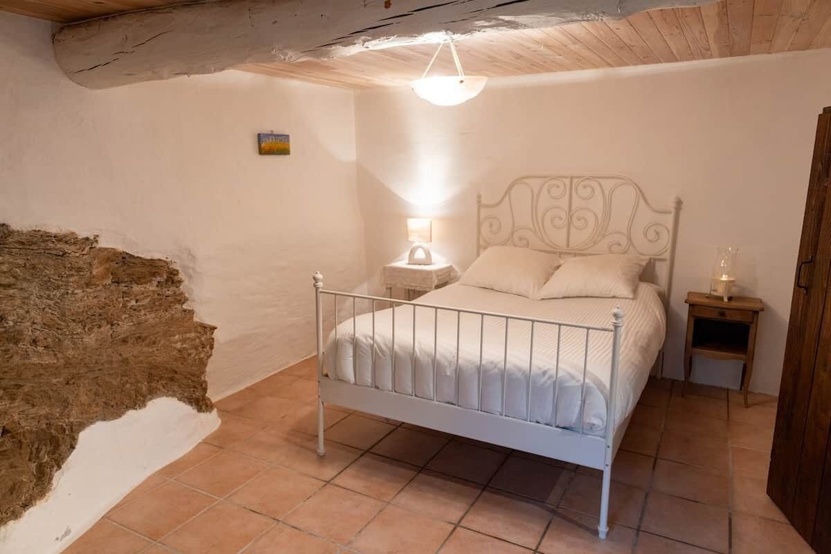 2 chambres, Wi-Fi gratuit, draps fournis