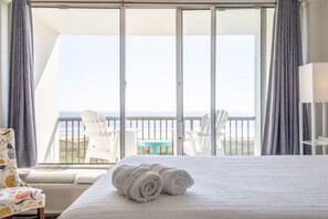 Desk, iron/ironing board, free WiFi, bed sheets - 608- Heated Pool Gulf View Studio (Galveston)