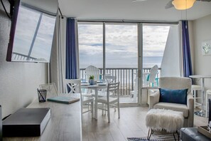 Smart TV - 903 - Bedroom Condo with 2 Balconies (Galveston)