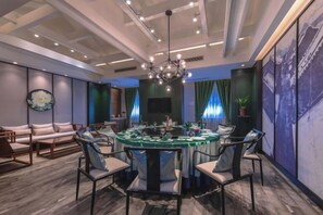 Unclassified image, 2 of 73, button - Zhouchun Hotel (Zibo)