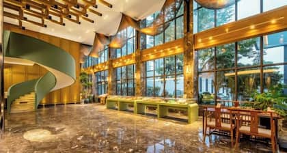 Zhouchun Hotel