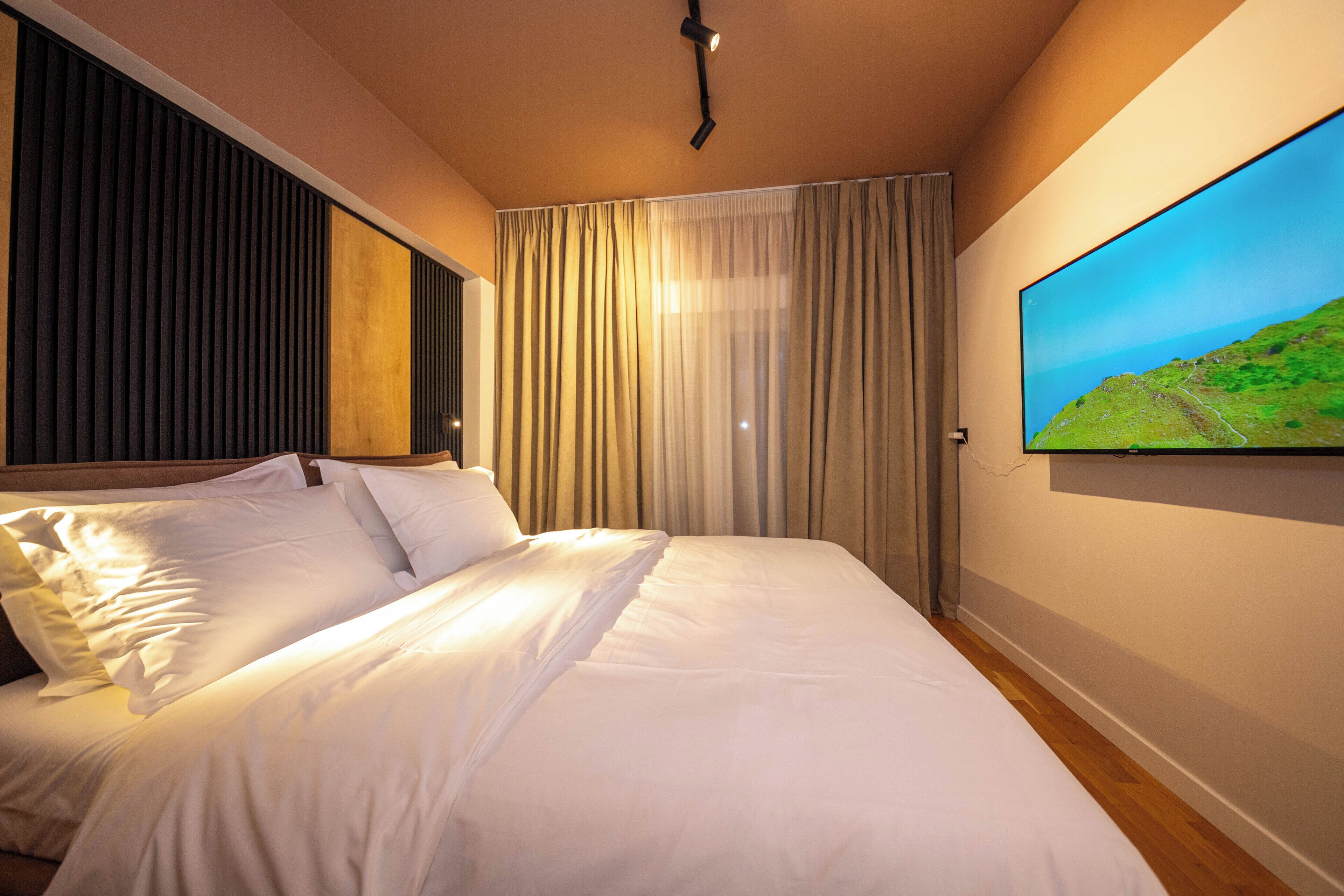 Apartment, 2 Bedrooms, Balcony | Blackout drapes, soundproofing, iron/ironing board, free WiFi