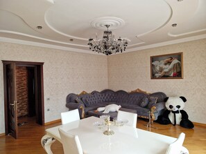 Interior - Shahrazad Rent Apartment  (Baku)
