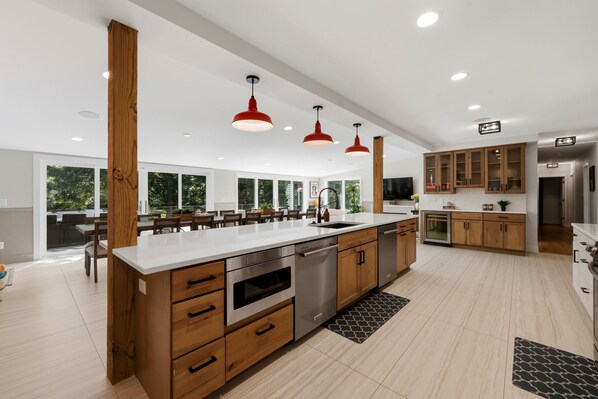 Fridge, microwave, oven, stovetop - Hideaway - Pickleball Court, Private Pool, Hot Tub, Sleeps 25! (Michigan City)