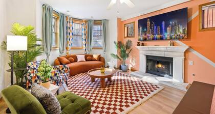 Designer Apt, Billiards, Private Patio, 1 Parking