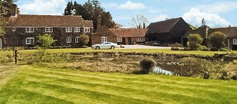 1 bedroom accommodation in East Tytherley