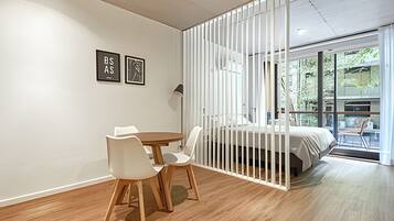 Apartamento clássico (3) | Sala de jantar