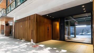 Classic Apartment (2) | Exterior detail