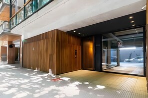 Căn hộ phong cách cổ điển (2) | Chi tiết ngoại thất