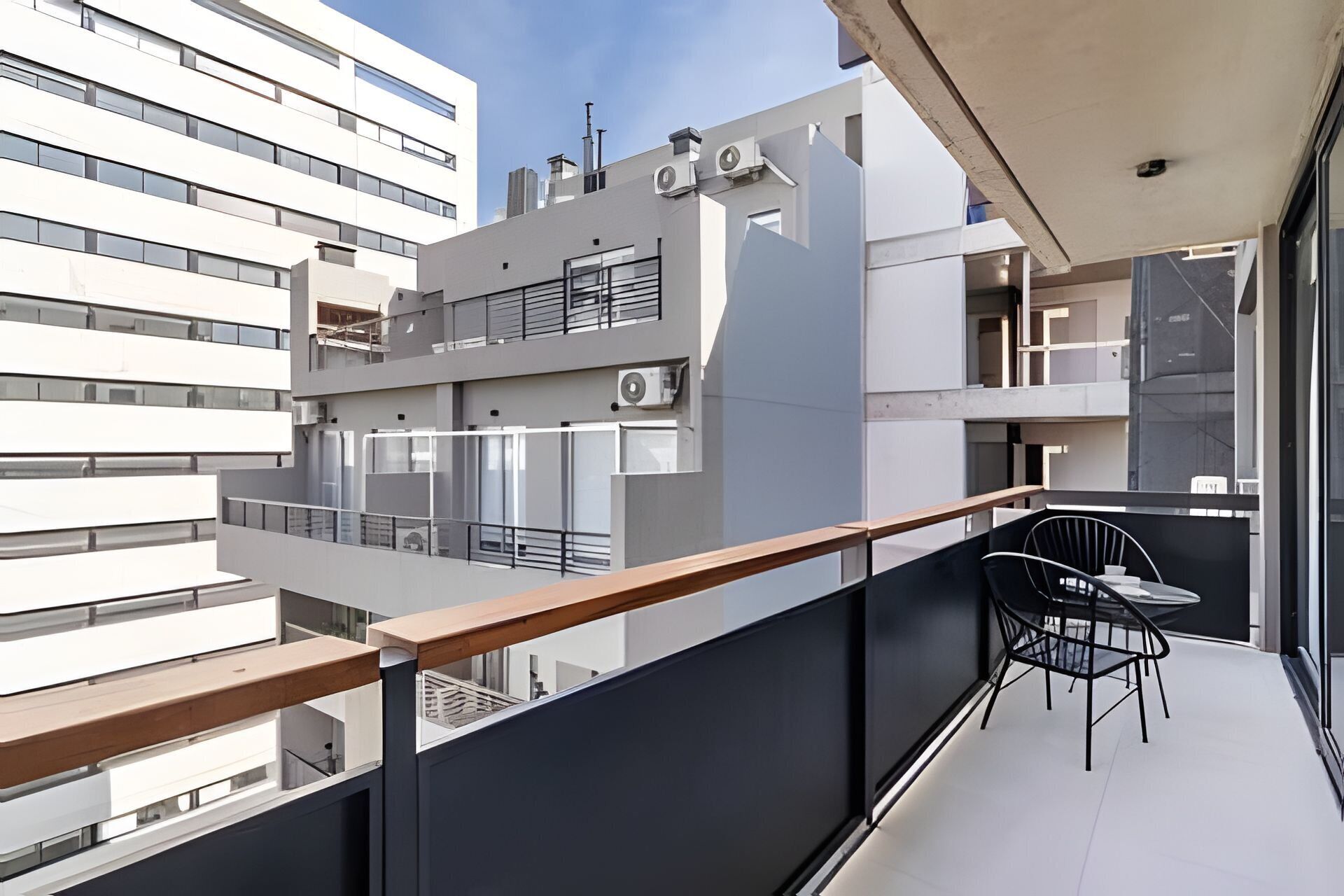 Apartamento clássico (2) | Sacada