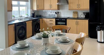 Refurnished home, heart of County Antrim, great base between Belfast and Coast
